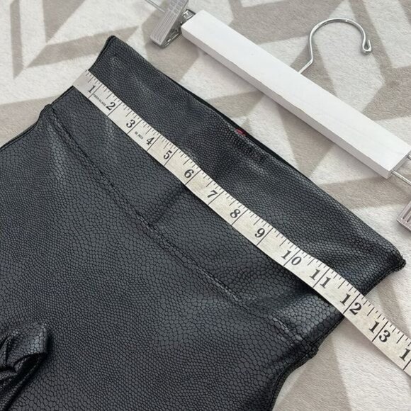 SPANX Pebble‎ Faux Leather Black leggings size Small 20186R - Picture 6 of 9